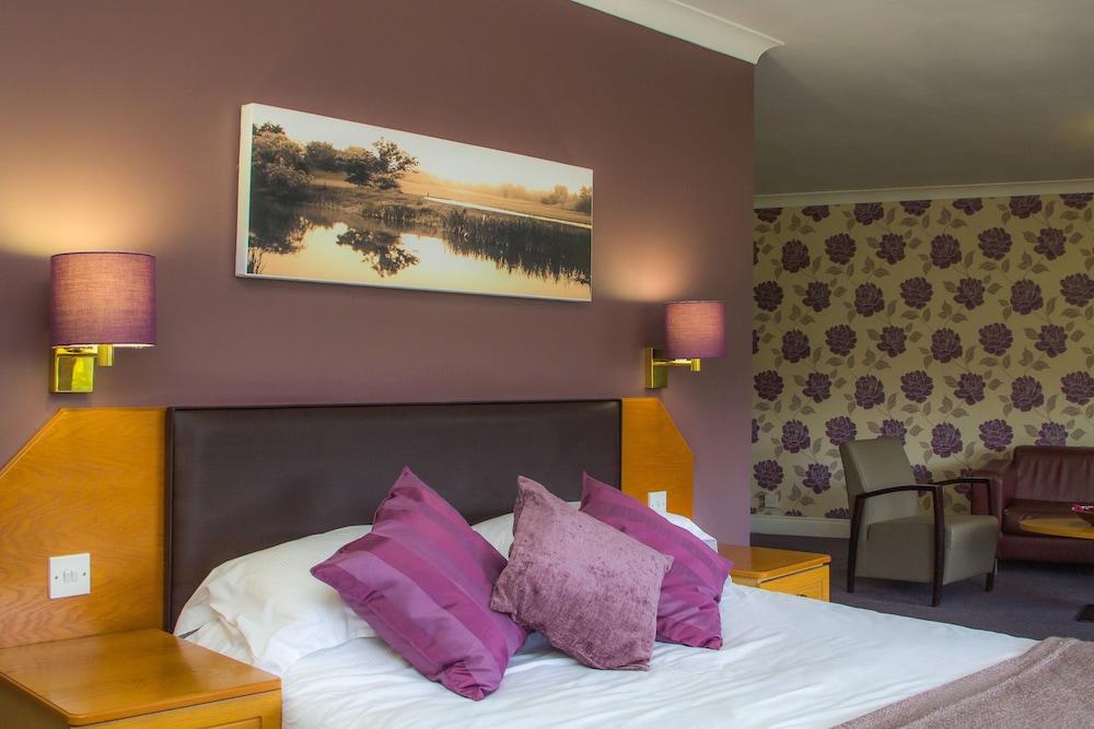 The Essex Golf & Country Club Hotel Coggeshall Buitenkant foto